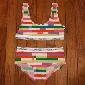 Calvin Klein Girls Bralette and Panty Set